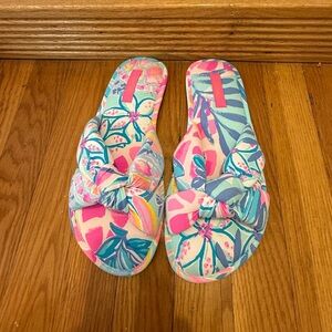 Lilly Pulitzer Sea Glass Aqua Rainforest Retreat Pool Slippers L/XL New